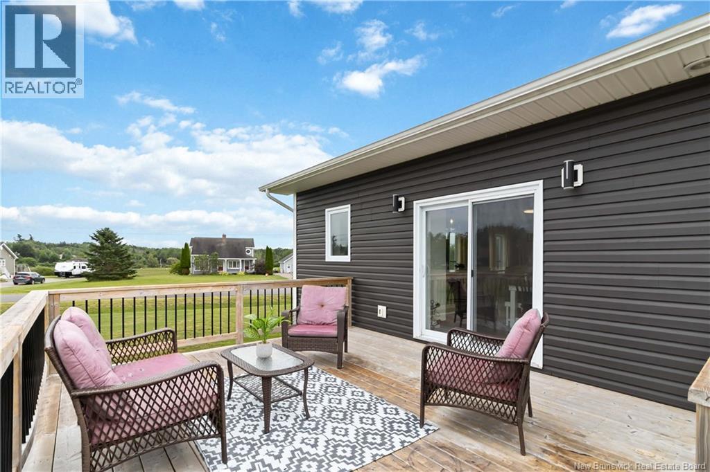 11 Riverside Drive - Image 41