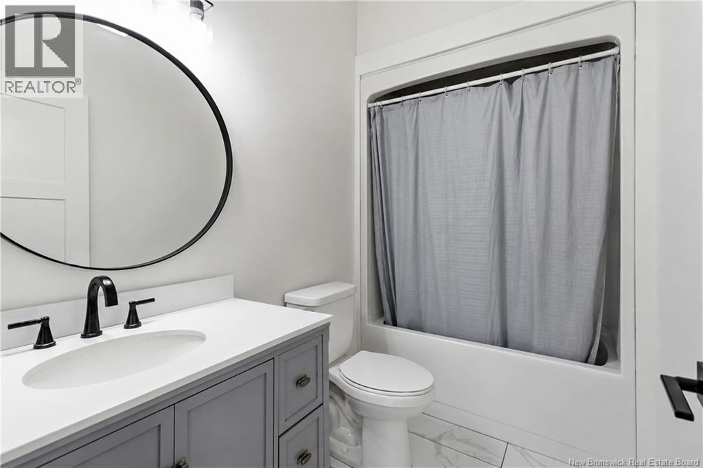 11 Riverside Drive - Image 23