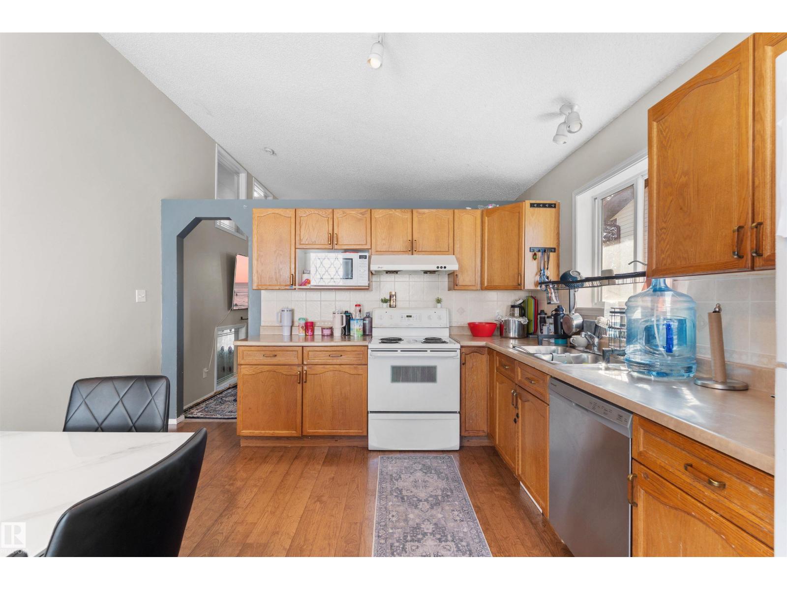 13028 34 ST NW - Image 9