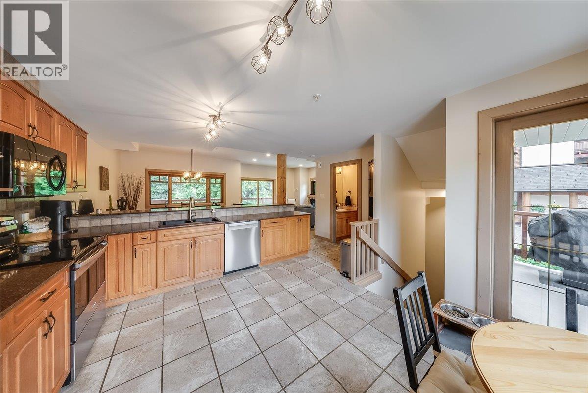 #E 1003 MOUNTAIN VIEW Road - 3