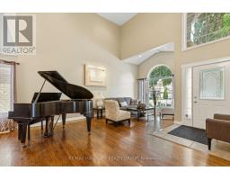 9 Blackshire Circle, Ottawa, ON K2J5L8 Photo 6