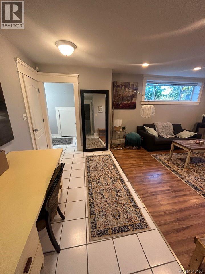 600 Judah St - 57