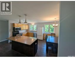 Foyer - 107 Carlton Street, Viscount, SK S0K4M0 Photo 8