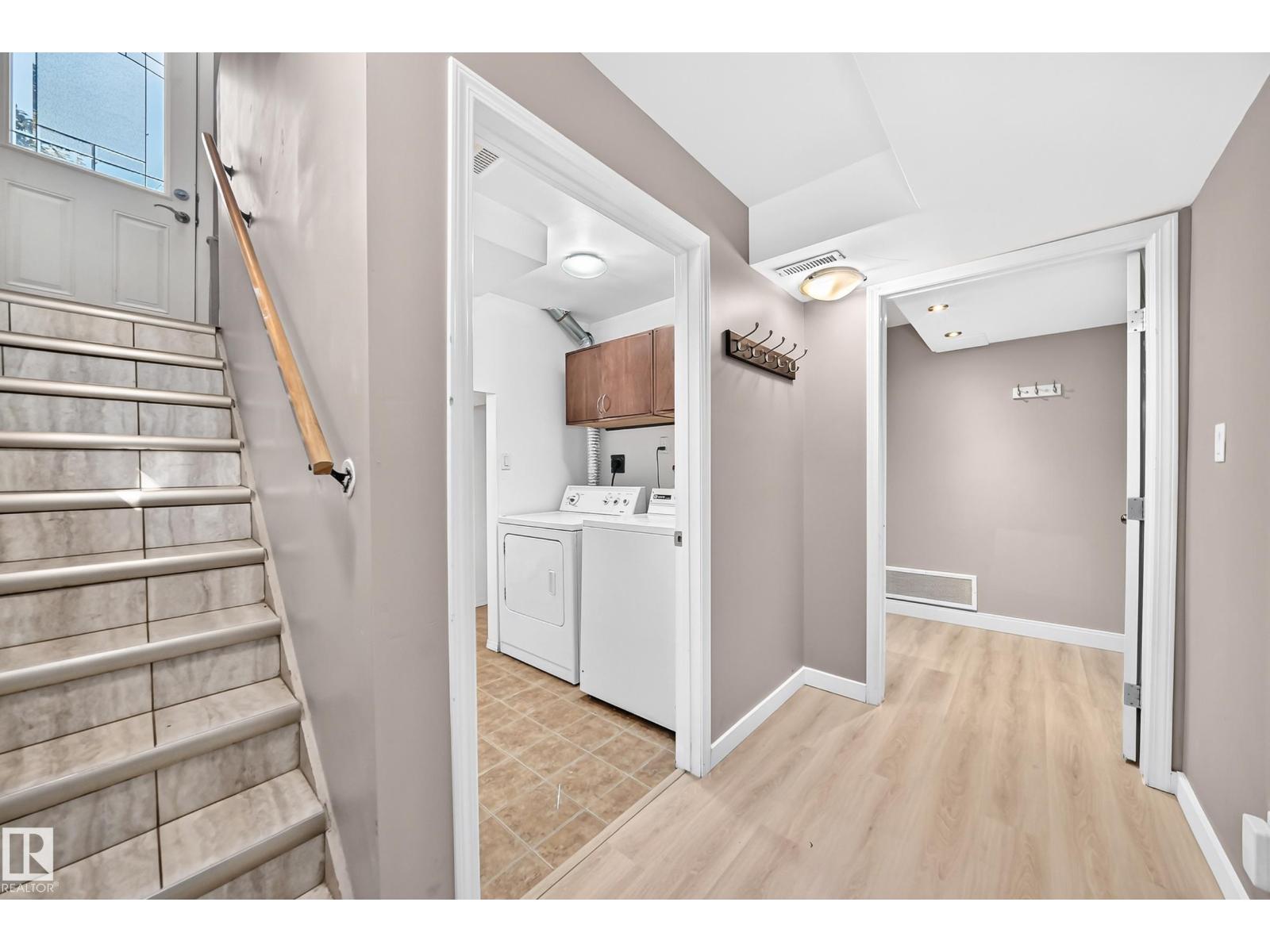 12836 88 ST NW - 42