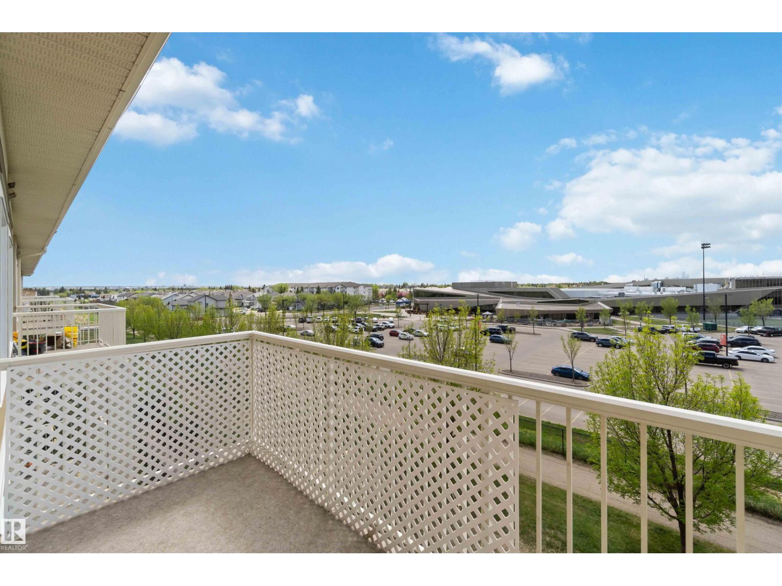 #411 3670 139 AV NW - 35