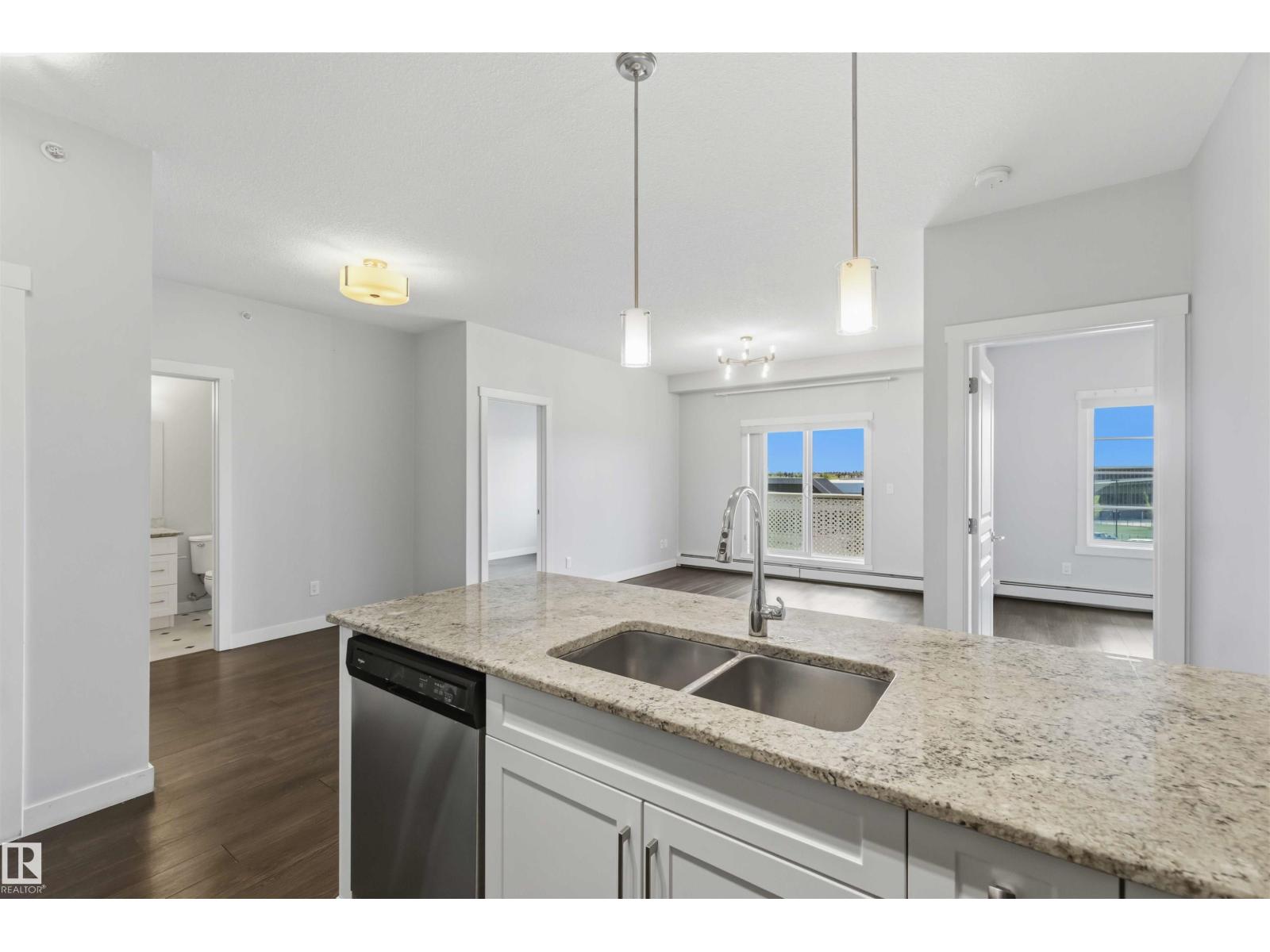 #411 3670 139 AV NW - 6