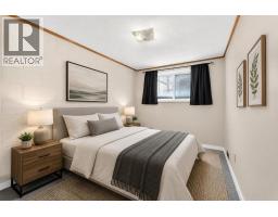 6329 Centre Street Nw, Calgary, AB T2K0V3 Photo 32