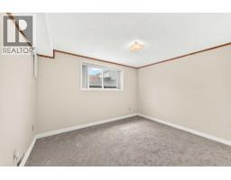 6329 Centre Street Nw, Calgary, AB T2K0V3 Photo 30