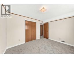 6329 Centre Street Nw, Calgary, AB T2K0V3 Photo 31