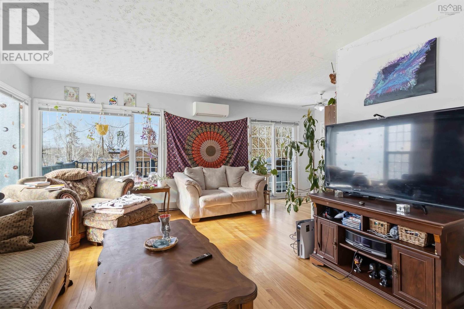 12/14 Laurie Street - 3
