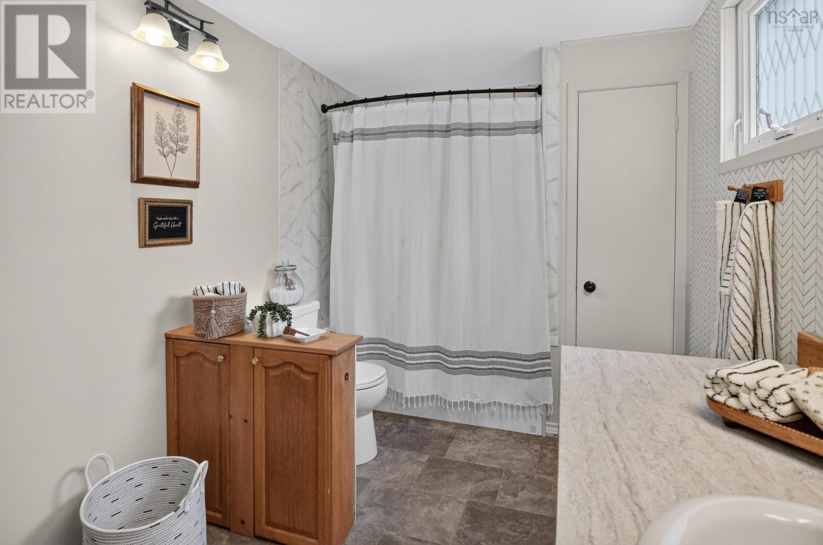 23 Twining Street - 48