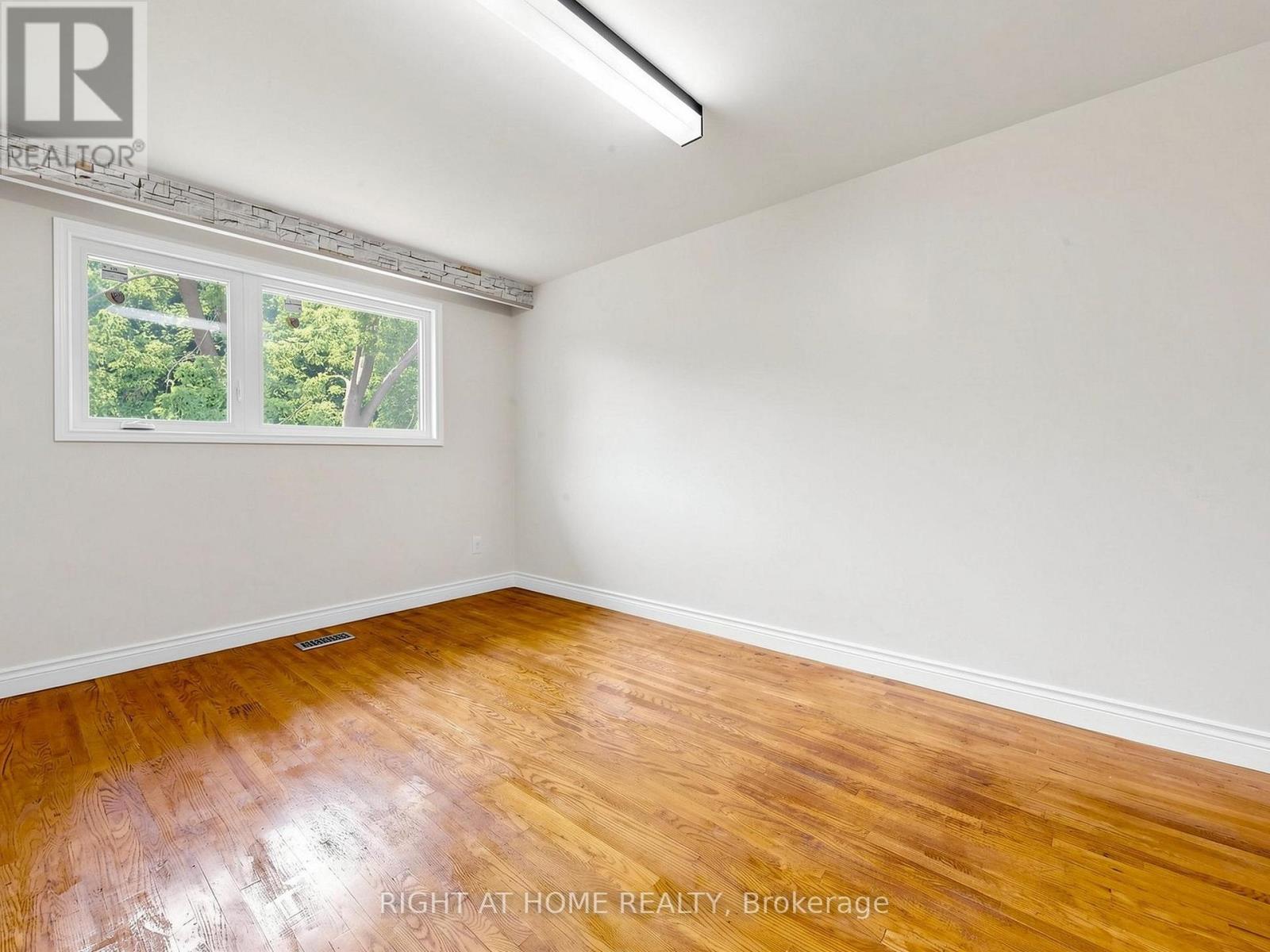 65 DARLINGSIDE DRIVE - Image 32