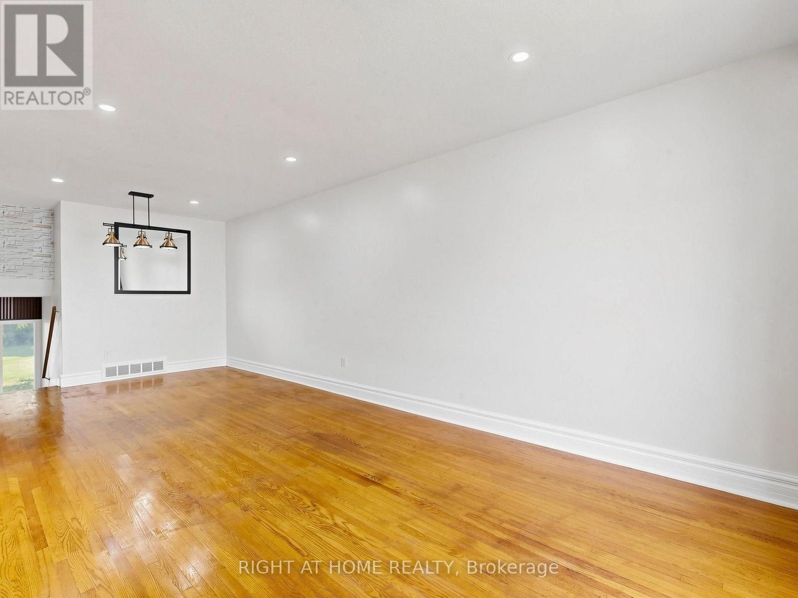 65 DARLINGSIDE DRIVE - Image 40
