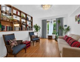 Kitchen - 174 Carwood Circle W, Ottawa, ON K1K4V6 Photo 10