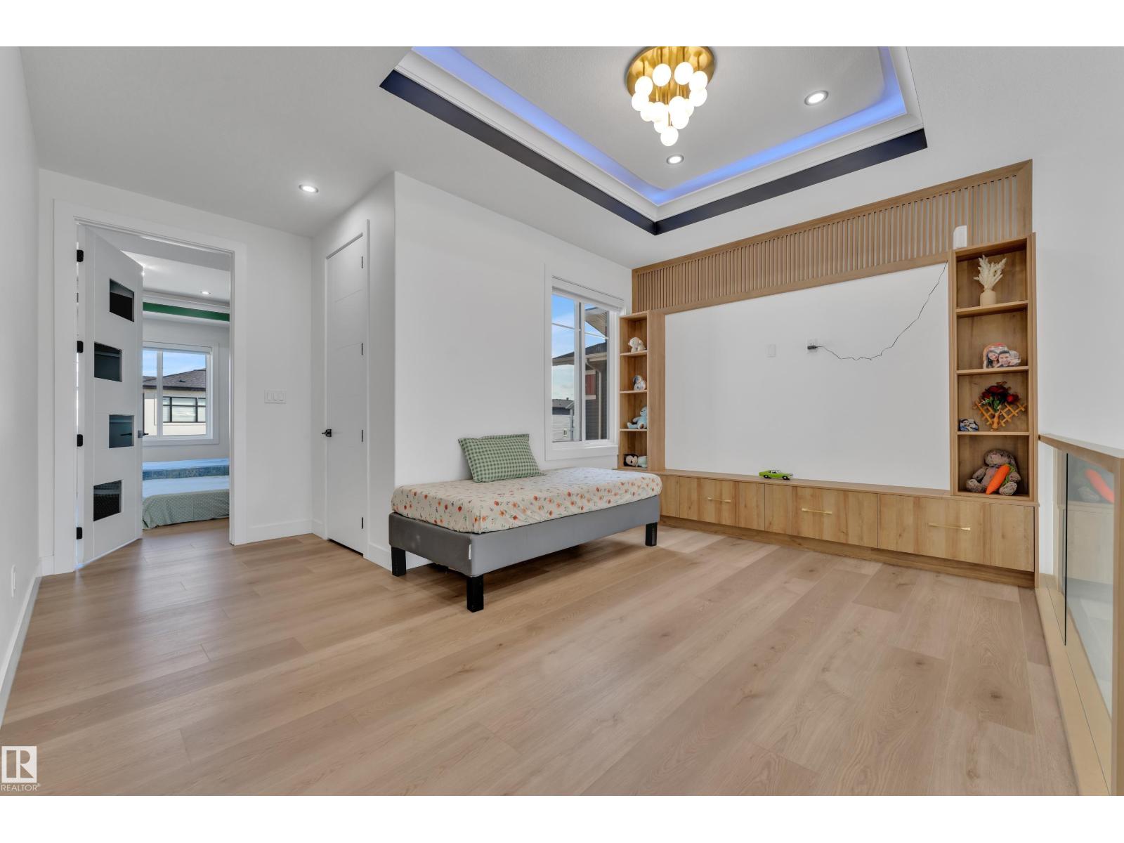2733 62 AV - Image 36