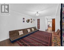 174 Carwood Circle W, Ottawa, ON K1K4V6 Photo 35