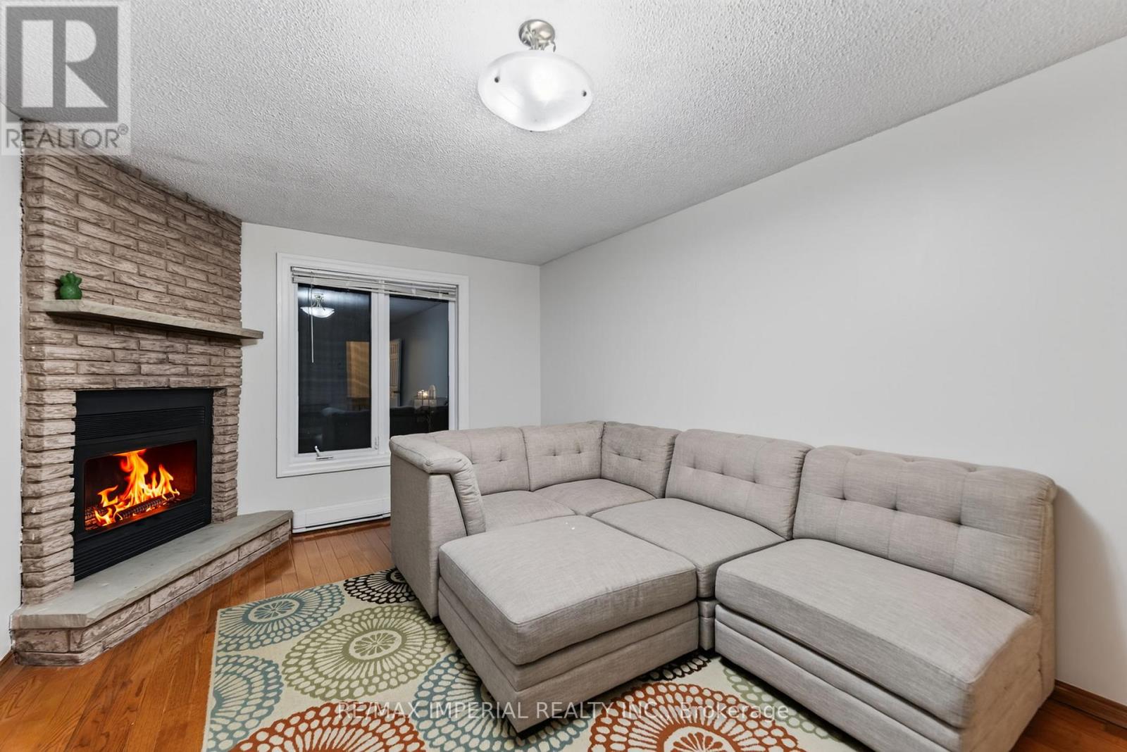 60 RADCLIFF PARKWAY - 28