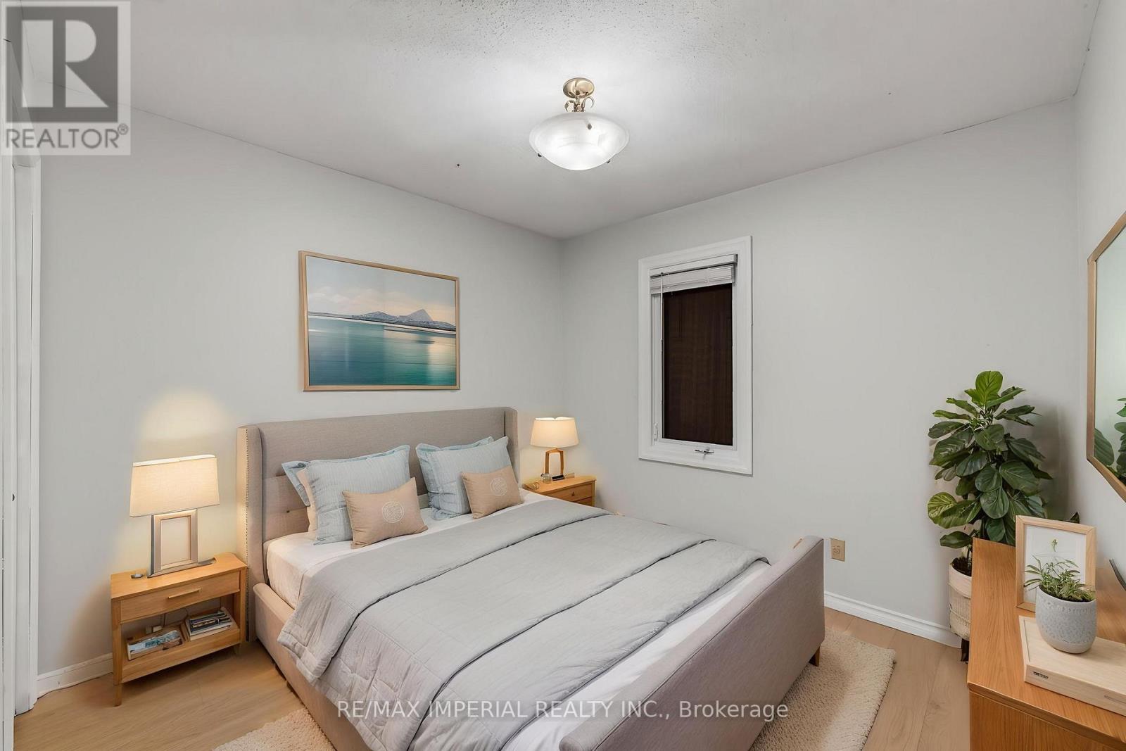 60 RADCLIFF PARKWAY - 38