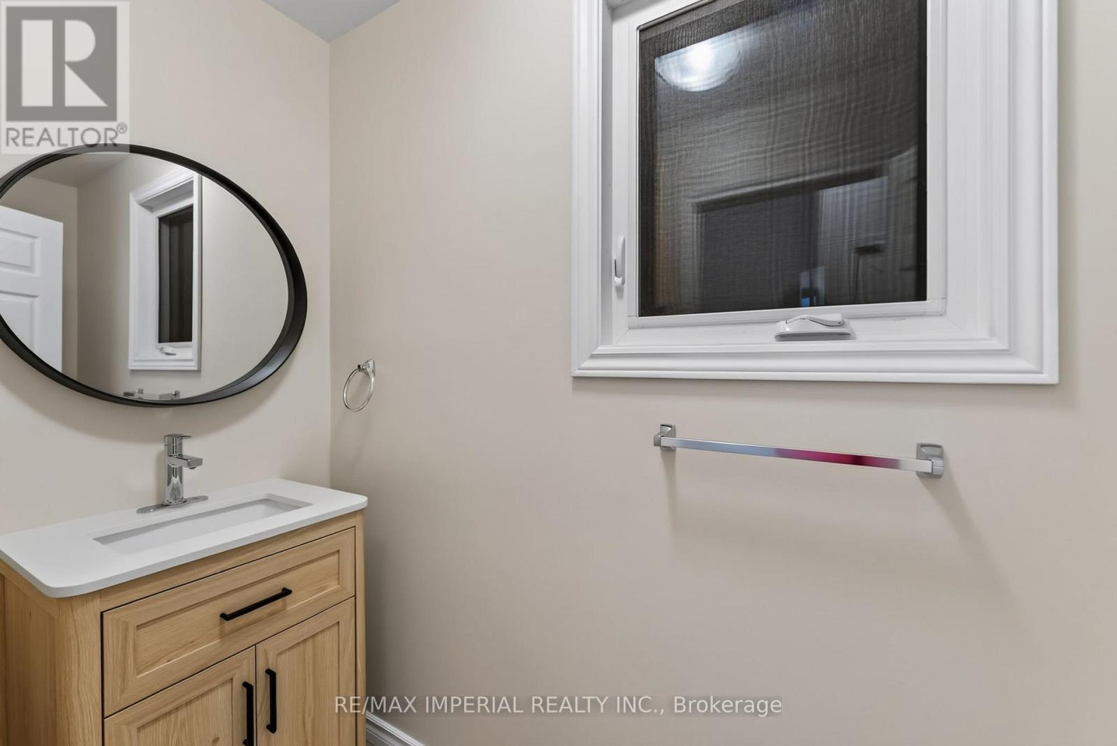 60 RADCLIFF PARKWAY - 5