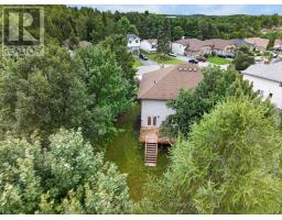 60 Radcliff Parkway, Greater Sudbury, ON P3E5Y5 Photo 6