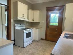 46 First Street N, Foxwarren, MB R0J0R0 Photo 25