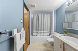 4107 120 Plaza Drive, Winnipeg, MB R3T5K8 Photo 17