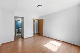 4107 120 Plaza Drive, Winnipeg, MB R3T5K8 Photo 8