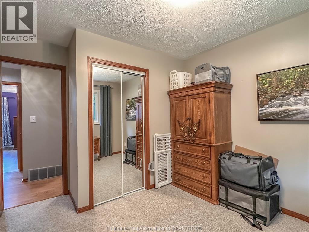 74 Teal DRIVE - Image 16
