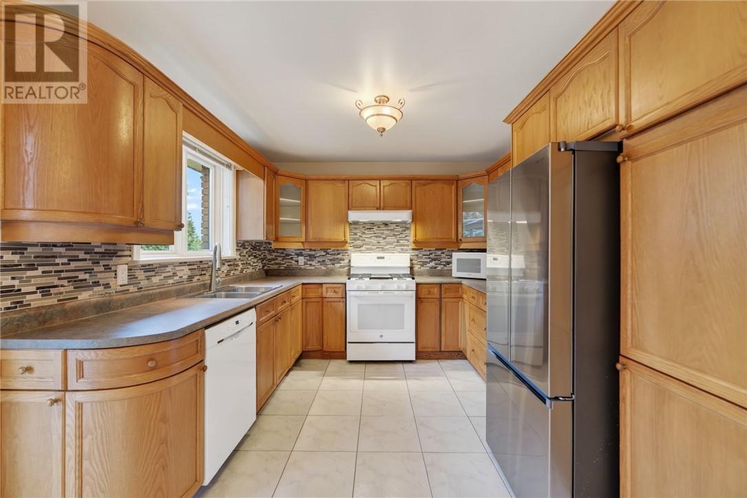 85 Gemma Street - 10