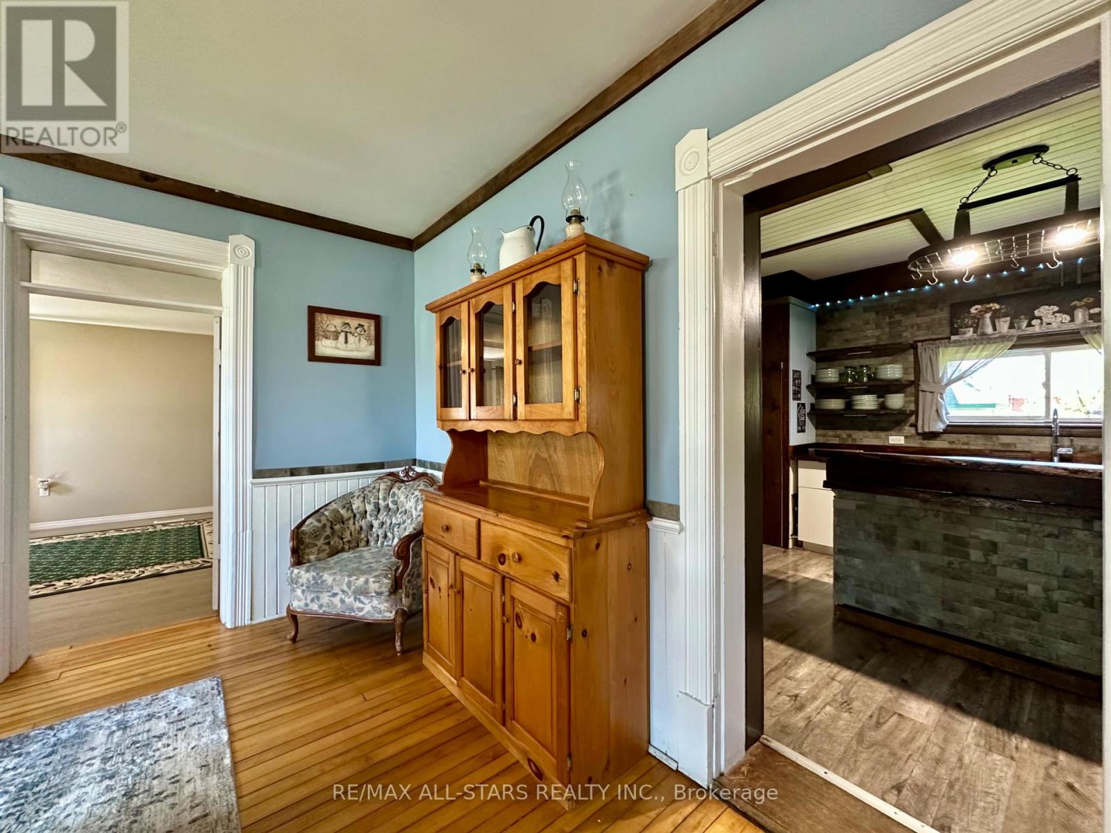 138 COLBORNE STREET - 17