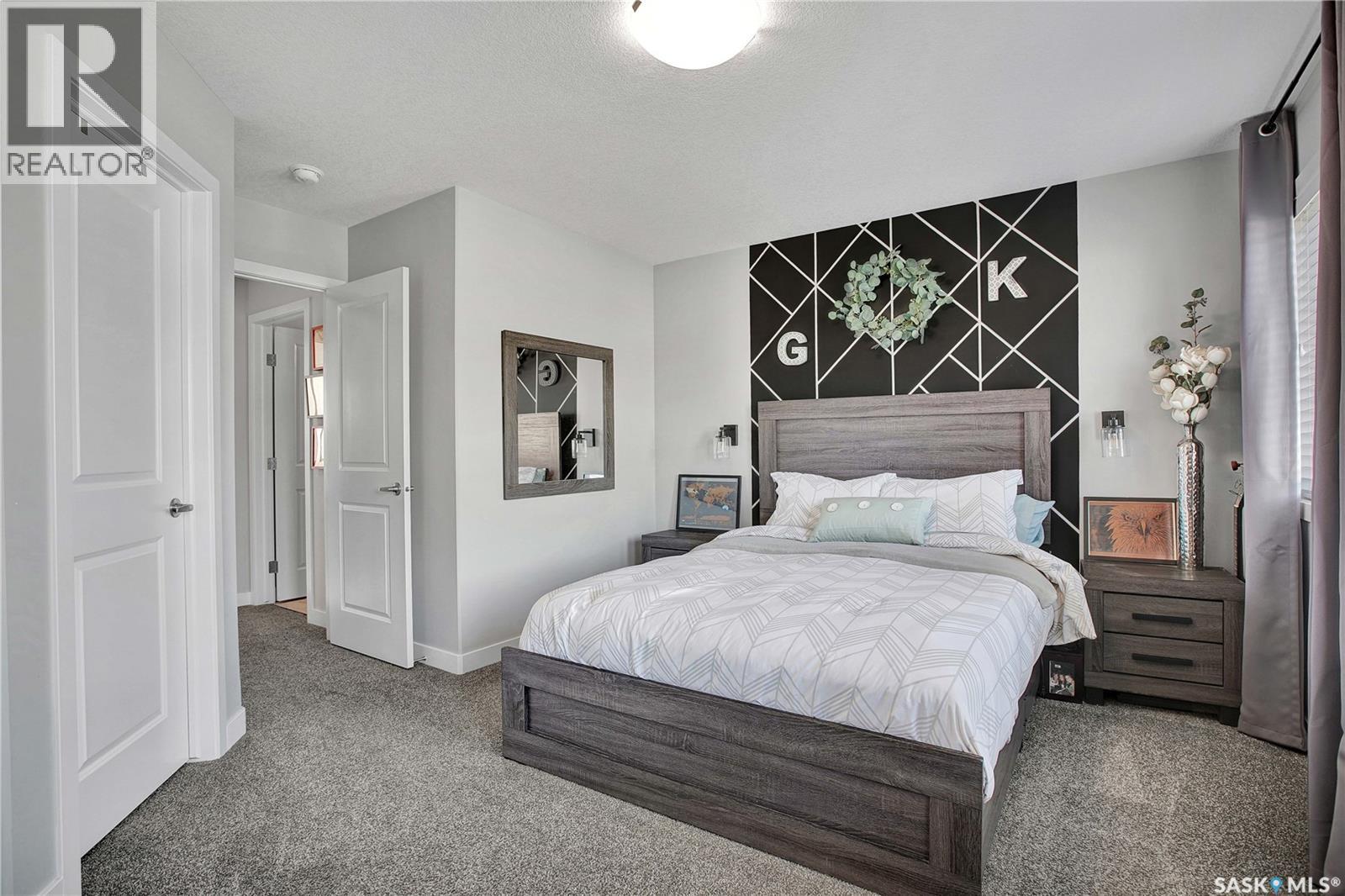 #149 Codette LANE - Image 11