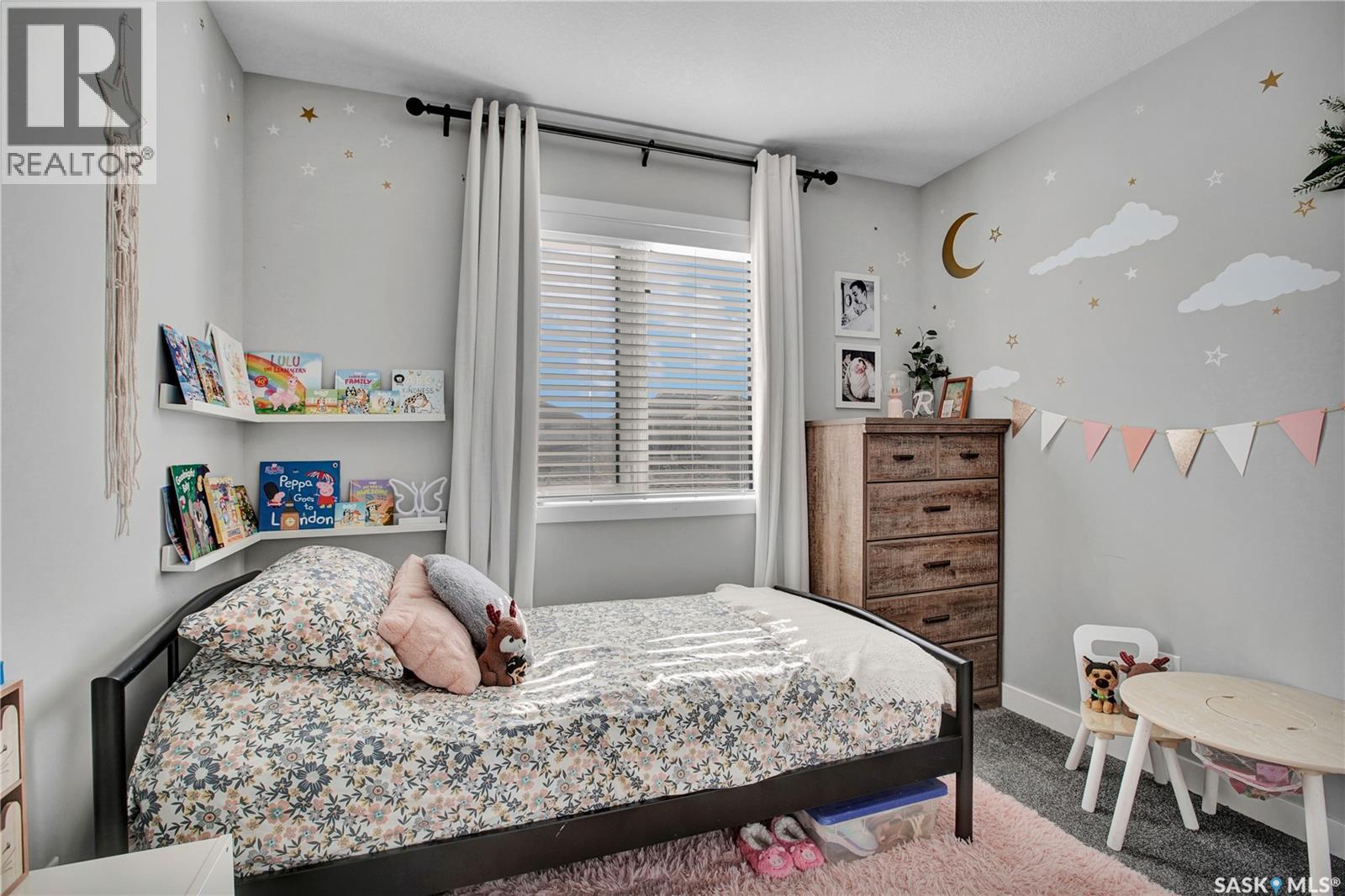 #149 Codette LANE - Image 15