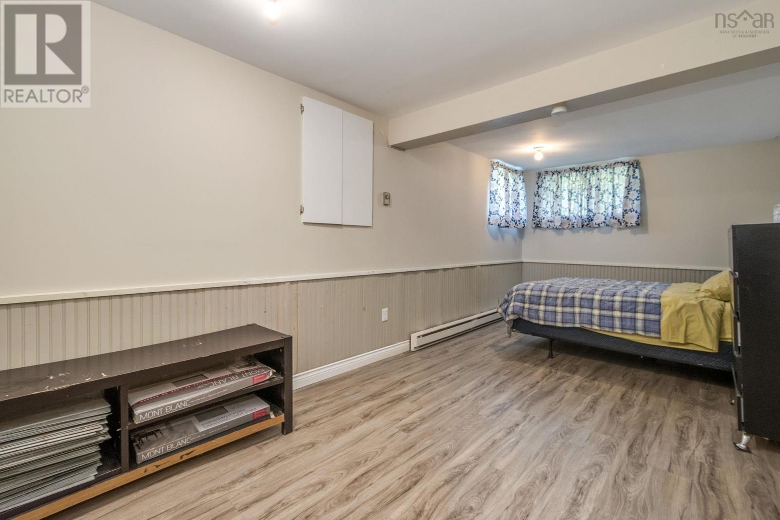 34 Emmanuel Street - 24