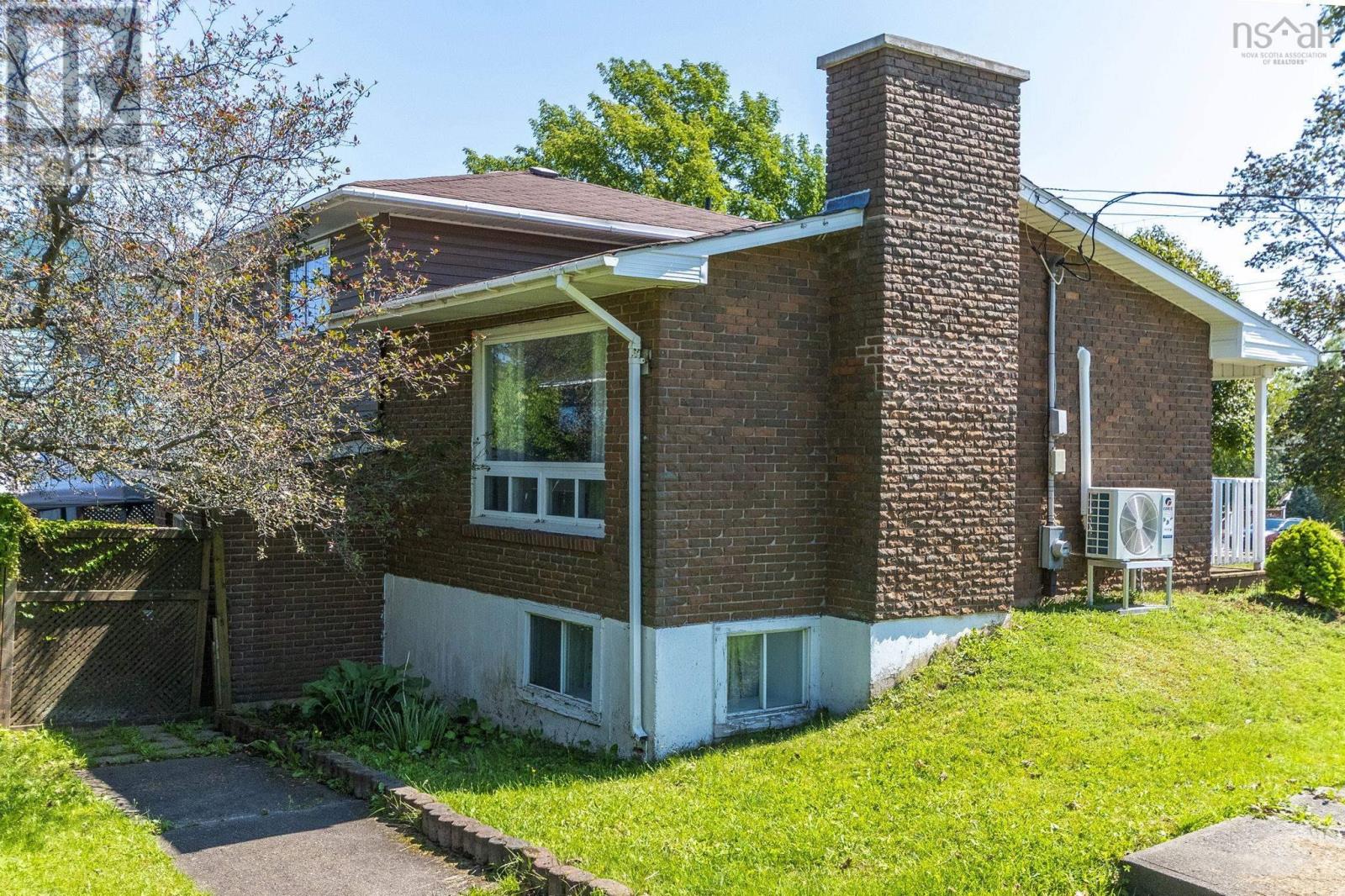 34 Emmanuel Street - 31