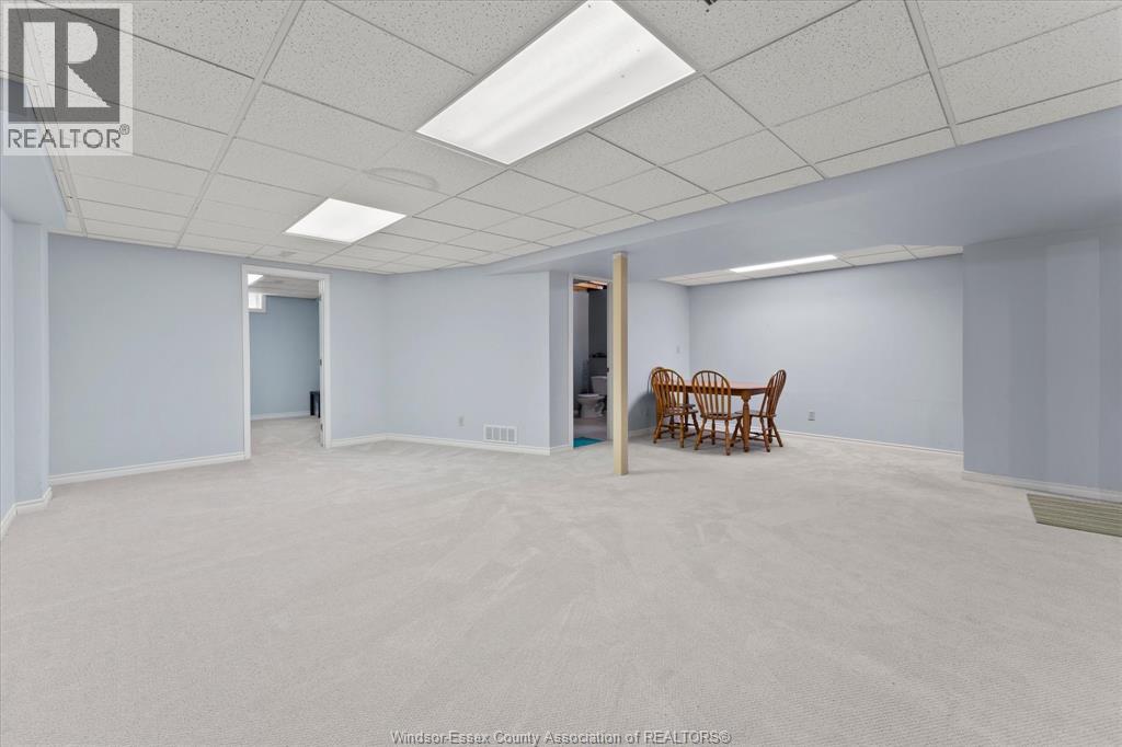 #2 2935 MCKAY AVENUE - 26