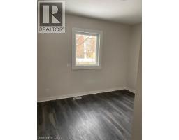 70 Proctor Boulevard Unit# Main, Hamilton, ON L8M2M4 Photo 6