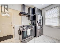 34 St Clair Avenue, Kitchener, ON N2M3Z4 Photo 13