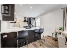34 St Clair Avenue, Kitchener, ON N2M3Z4 Photo 9