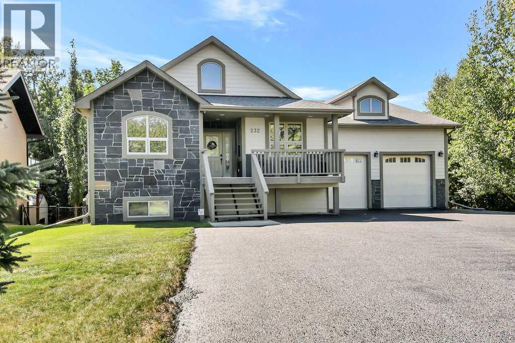 Listing photo – 232 Canal Street, Rural Ponoka County