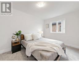23 Rosanne Circle, Wasaga Beach, ON L9Z0N4 Photo 12