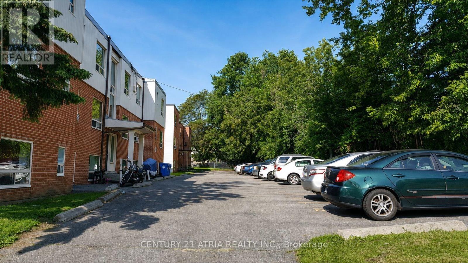 316 SAGUENAY AVENUE - Image 18