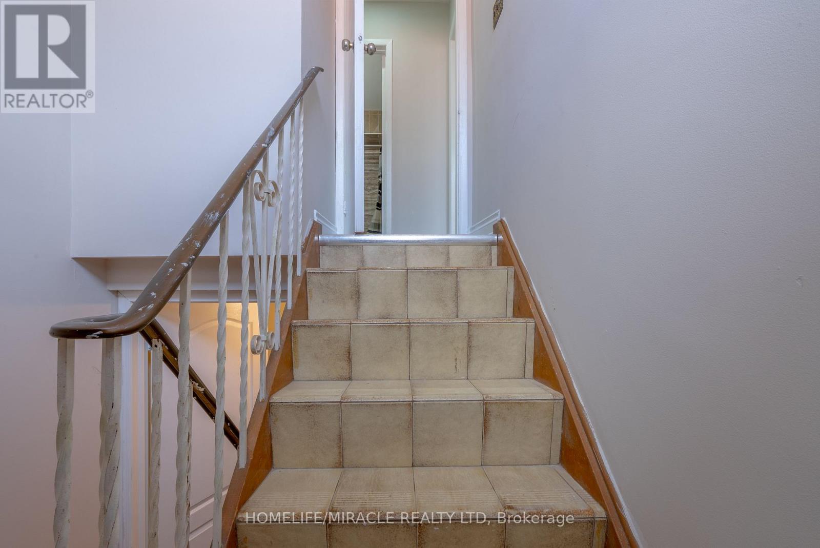 2931 ISLINGTON AVENUE - Image 20