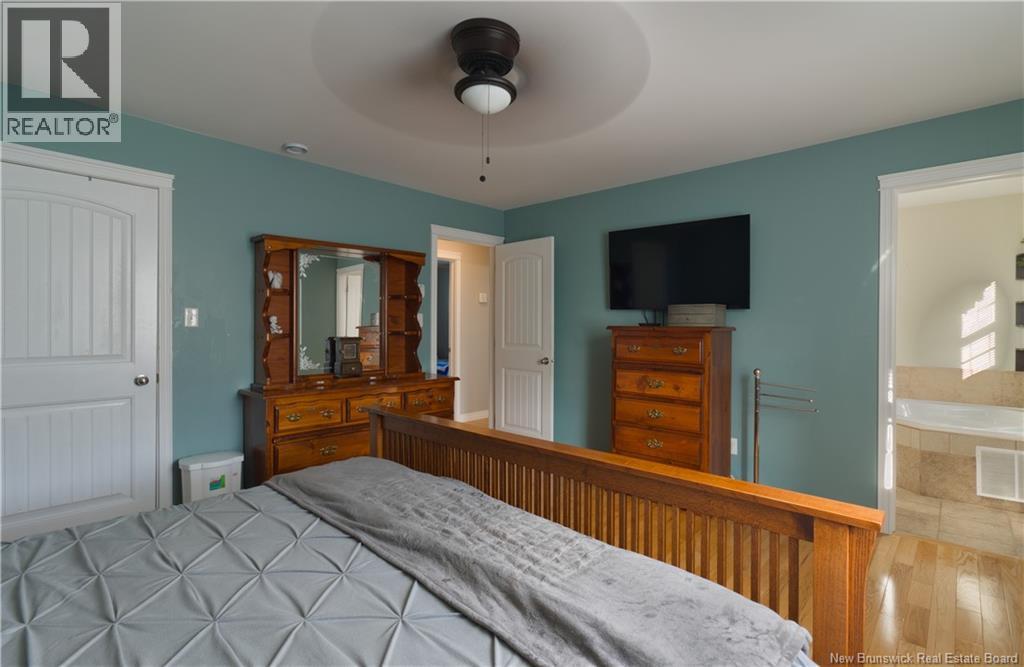 8 Hallihan Drive - 23