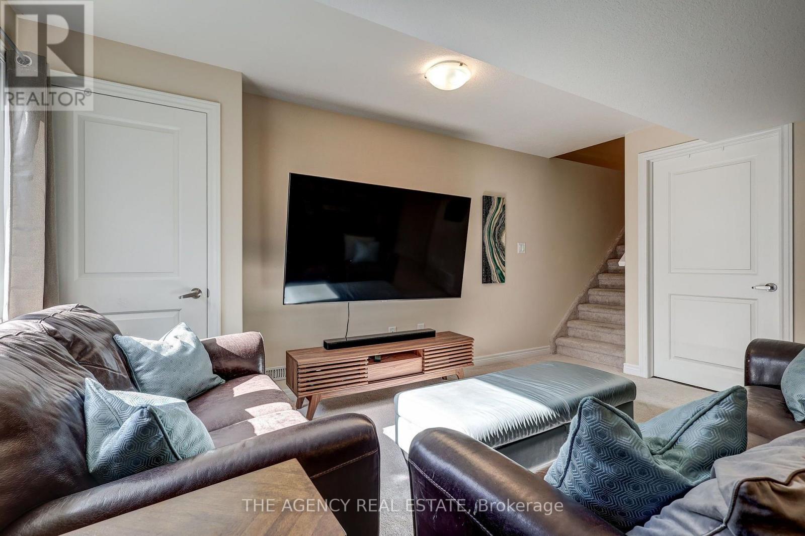2249 BLACKWATER ROAD - 39