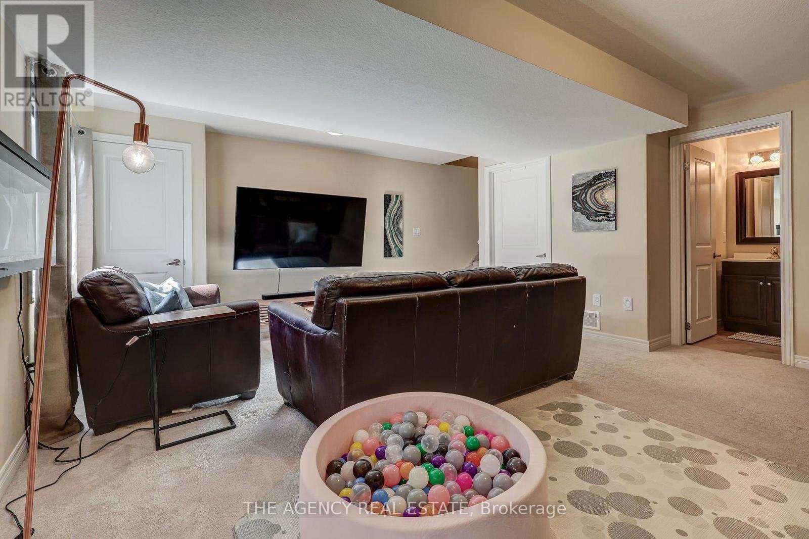 2249 BLACKWATER ROAD - 40