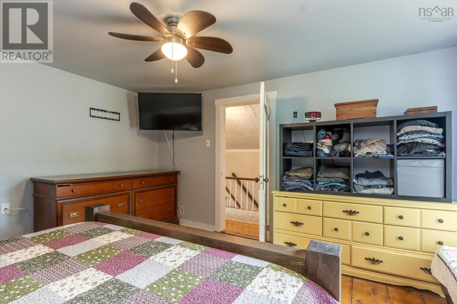 1022 Ward Road - Image 23