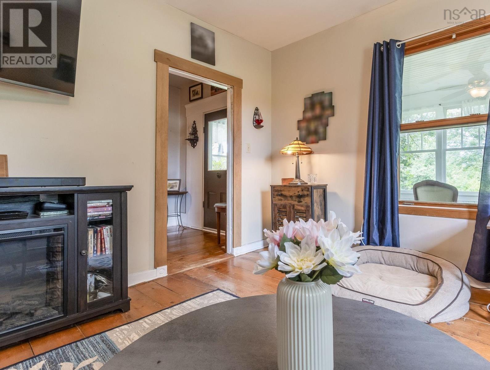 1022 Ward Road - Image 17