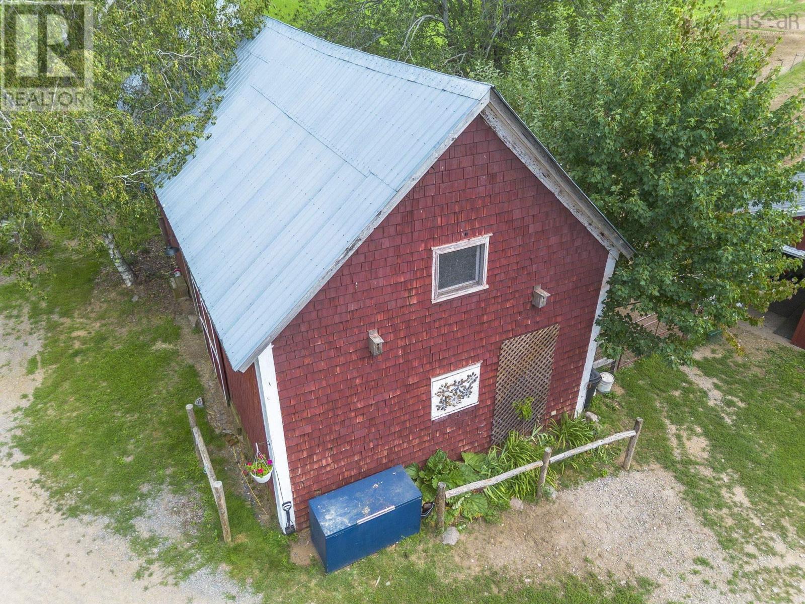 1022 Ward Road - Image 40