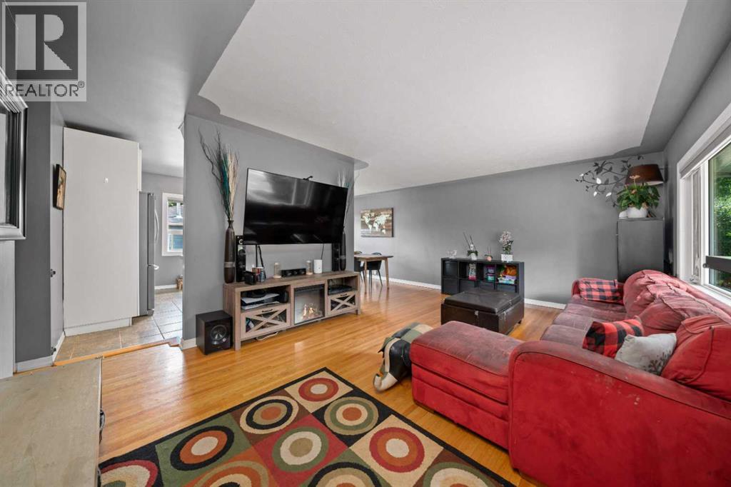 46 Westwood Drive SW - 5