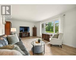 Primary Bedroom - 1250 County Road 6 S, Tiny, ON L0L2T0 Photo 9